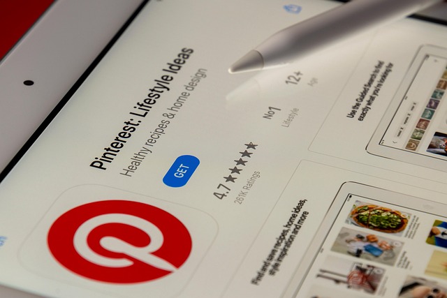 Pinterest Launches AI-Powered Auto-Collages to Revolutionize Product Advertising